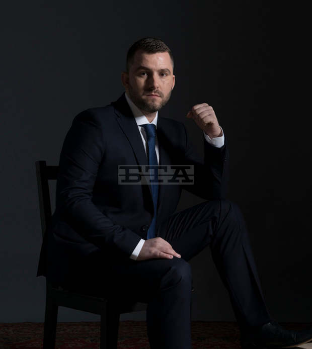 Кандидатът на БСП-Хасково Ленко Петканин: "България трябва да бъде управлявана с цел, посока и стратегия за развитие" Кандидатът на БСП-Хасково Ленко Петканин: "България трябва да бъде управлявана с цел, посока и стратегия за развитие"