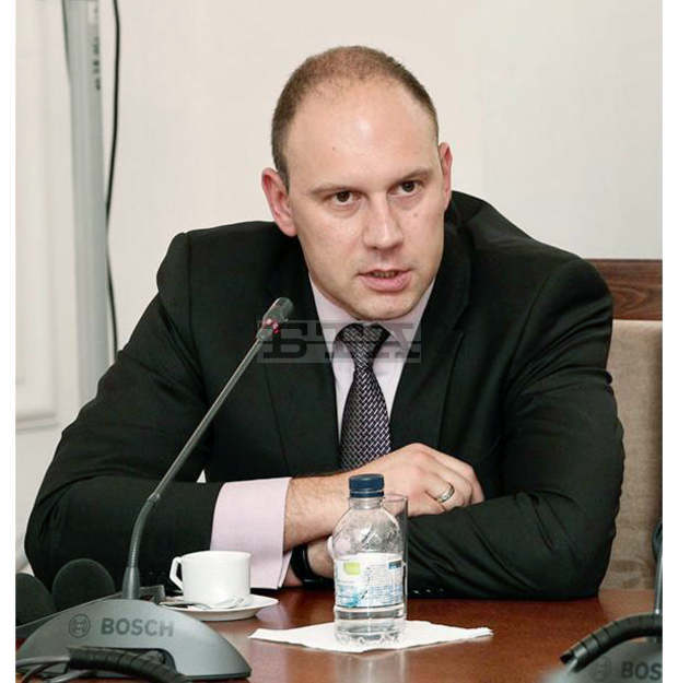 Премиерът вече не може да наложи нито една българска позиция в ЕС, смята Николай Цонков от БСП Премиерът вече не може да наложи нито една българска позиция в ЕС, смята Николай Цонков от БСП