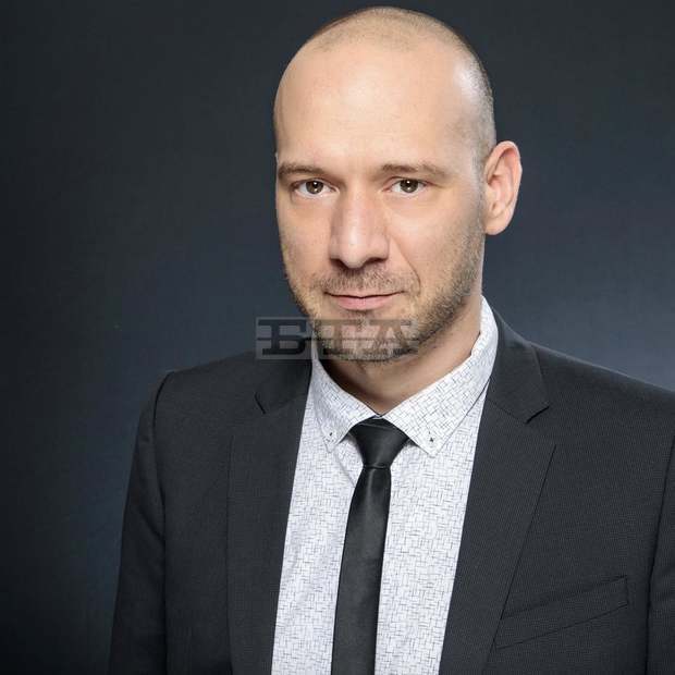Фейсбук и службите цензурират кандидата на "Изправи се! Мутри вън!" Светослав Трайков, съобщиха от коалицията Фейсбук и службите цензурират кандидата на "Изправи се! Мутри вън!" Светослав Трайков, съобщиха от коалицията