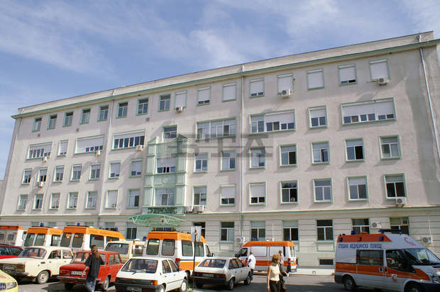 Общо 245 души са потърсили медицинска помощ в спешното отделение на сливенската болница по време на празниците Общо 245 души са потърсили медицинска помощ в спешното отделение на сливенската болница по време на празниците