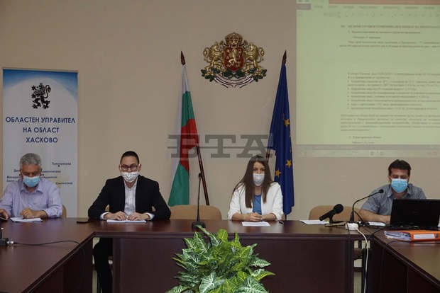 Безработните над 50 години съставляват 42,2 процента от всички регистрирани на борсата в област Хасково Безработните над 50 години съставляват 42,2 процента от всички регистрирани на борсата в област Хасково