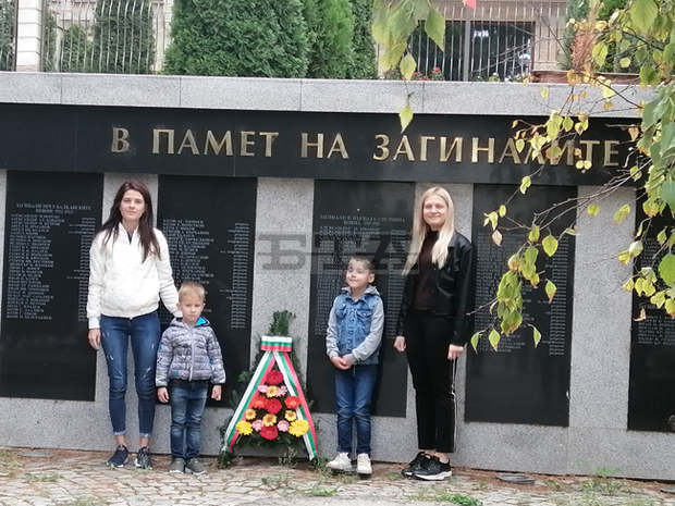 Бяла отбеляза 113 години от обявяването на Независимостта на България Бяла отбеляза 113 години от обявяването на Независимостта на България