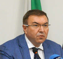 Водачът на листата на ГЕРБ-СДС за Велико Търново проф. Костадин Ангелов заяви, че ще разчита на добрите граждани в предизборната кампания
