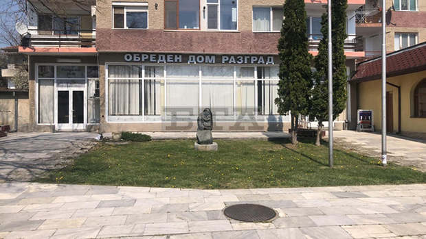 Годината беше една от най-странните за сватбени тържества в Разград и региона, според експерт Годината беше една от най-странните за сватбени тържества в Разград и региона, според експерт