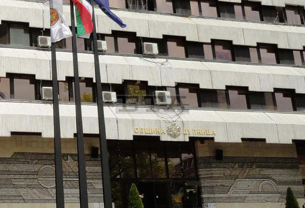 Броят на младите хора в община Дупница намалява значително през последните години Броят на младите хора в община Дупница намалява значително през последните години