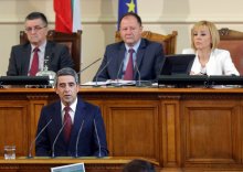 President Calls for Updating National Budget, Uncovering Whole Truth about Corpbank
