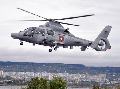 Navy Helicopter Falls Down during Black Sea Exercise, Captain Dies 