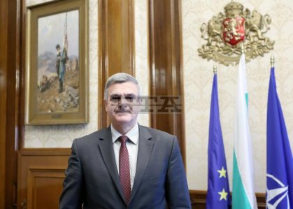 Defence Minister: Bulgaria Is Active Member of NATO and Should Not Be Governed by Decisions of Others