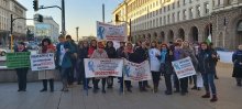 Nurses Stage Indefinite Protest in Front of Council of Ministers