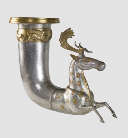 Prosecutors Hint of Possible Nationalization of Antiques Collection of Fugitive Gambling Mogul Bojkov