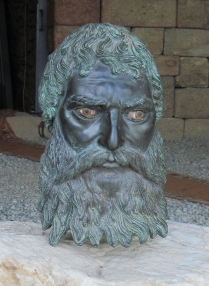 Bronze Head of Thracian Ruler Seuthes III to Be Displayed at the Getty Museum in Los Angeles Bronze Head of Thracian Ruler Seuthes III to Be Displayed at the Getty Museum in Los Angeles