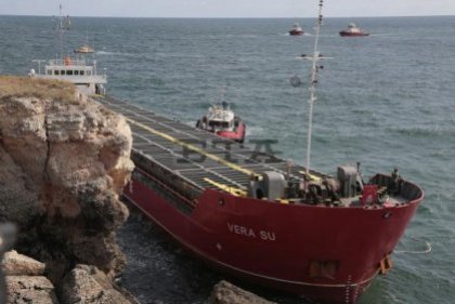 "Vera Su" Urea Carrier Is Floundering - Minister "Vera Su" Urea Carrier Is Floundering - Minister