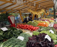 Consumer Protection Association: Electricity, Fuel Hikes Push Food Prices Up