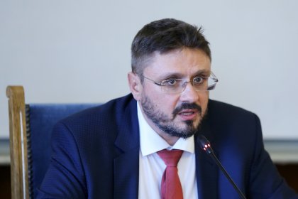 Kiril Vulchev Elected by Parliament as Bulgarian News Agency's Director General Kiril Vulchev Elected by Parliament as Bulgarian News Agency's Director General