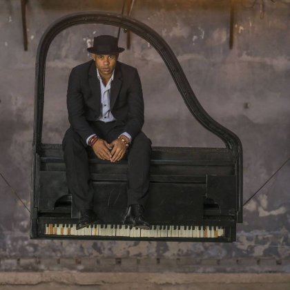 Bulgarian Folklore Meets Cuban Jazz in New Project of Cuban Pianist Roberto Fonseca