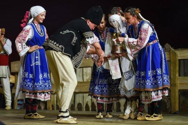 Танцов ансамбъл „Пламъче“ ще представи България на Световната Фолклориада на CIOFF в Русия
