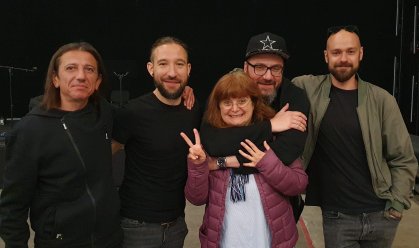 Песни на P.I.F. звучат в кукления спектакъл "Малкият принц" Песни на P.I.F. звучат в кукления спектакъл "Малкият принц"