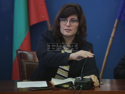 Health Minister Serbezova Terminates Procedure for Purchasing COVID-19 Tests for Students