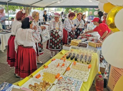Производители и занаятчии от Варненско представиха уникални продукти и изделия Производители и занаятчии от Варненско представиха уникални продукти и изделия